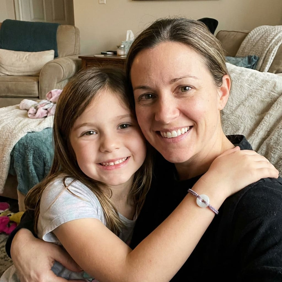 Child wearing the Jadea bracelet